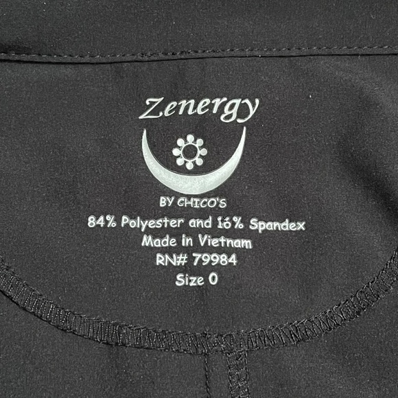 Chico’s Black Lightweight UPF Travel Vest sz S - Picture 5 of 15